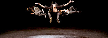 3 Jungs tanzen Breakdance