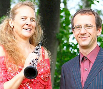 Susanne Ehrhardt & Sergej Tcherepanov lächeln zu Kamera