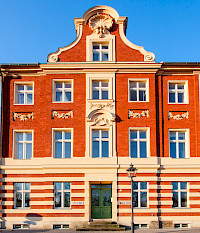 Die Geschäftsstelle der Kulturfeste, Am Bassin 3 in Potsdam – ein Backsteinhaus aus dem 18. Jahrhundert